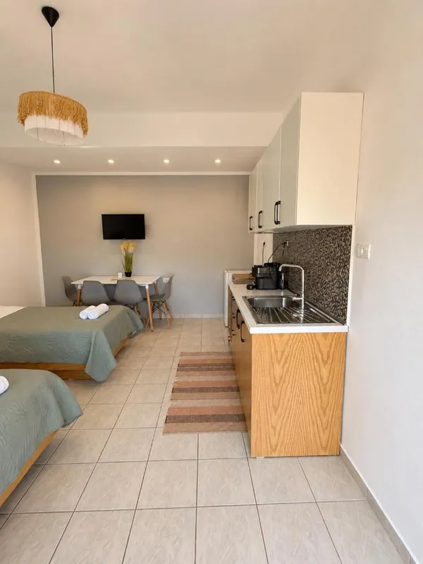 Harmonia Himara Guest House — view 2