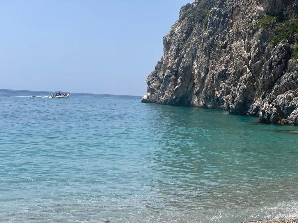 Himara Luxury Apartments (alt) — view 2