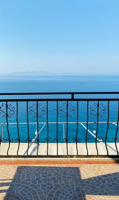 Hotel Odhisea Qeparo — view 3
