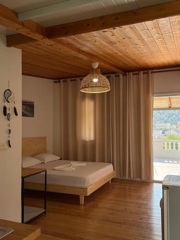 Sea Breeze Rooms — view 2