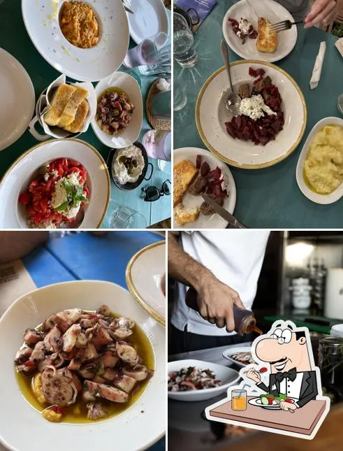 The Jester's Taverna — photo 3
