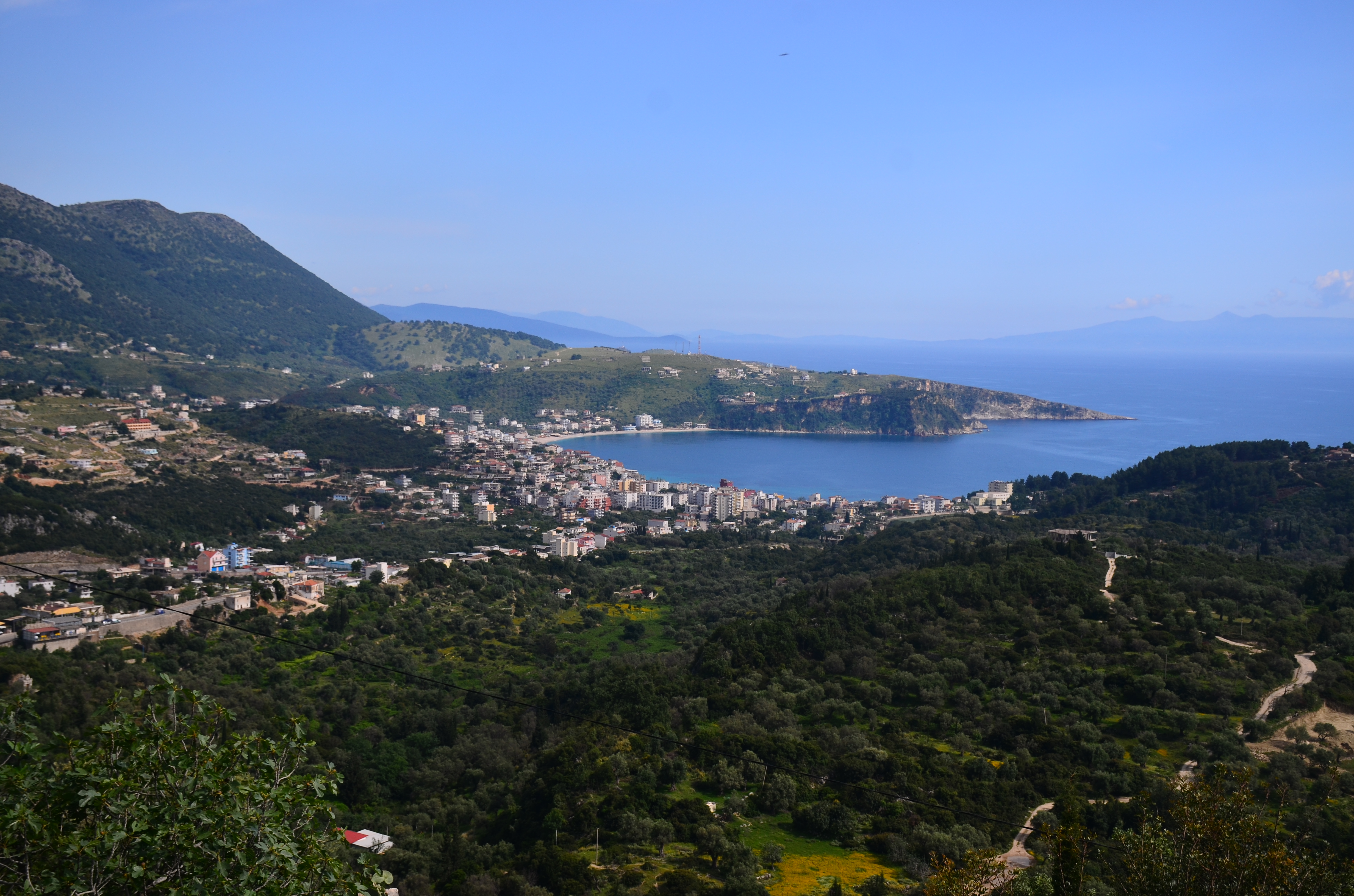 Coastal mountain route scene representing travel through the Llogara corridor