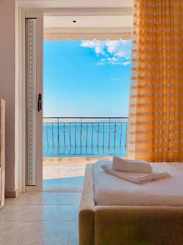Hotel Odhisea Qeparo in Himara, Albania