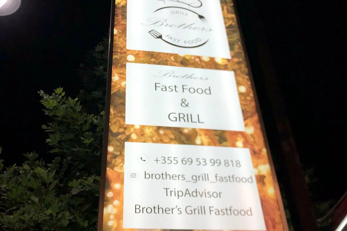 Brothers Grill gyros and grilled street food in Himara