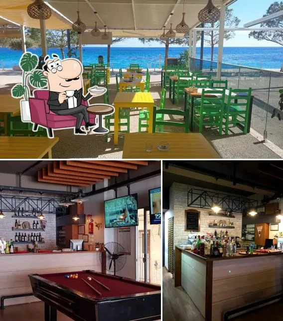 Hercules Restaurant on the Lungomare Spile promenade in Himara