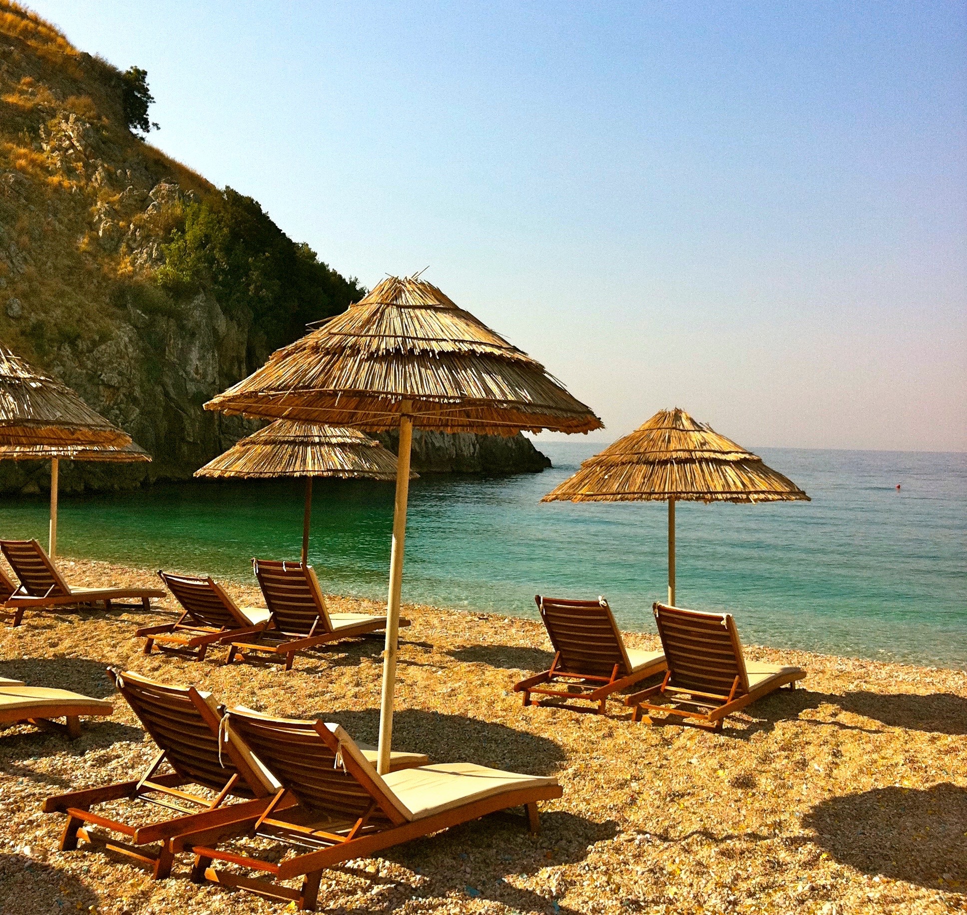 Taverna Lefteri seafood restaurant on Spile waterfront in Himara